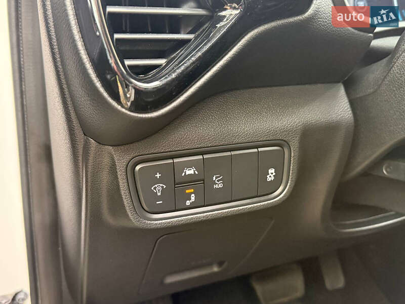 Позашляховик / Кросовер Kia Soul EV 2022 в Києві фото 23 Позашляховик / Кросовер Kia Soul EV 2022 в Києві