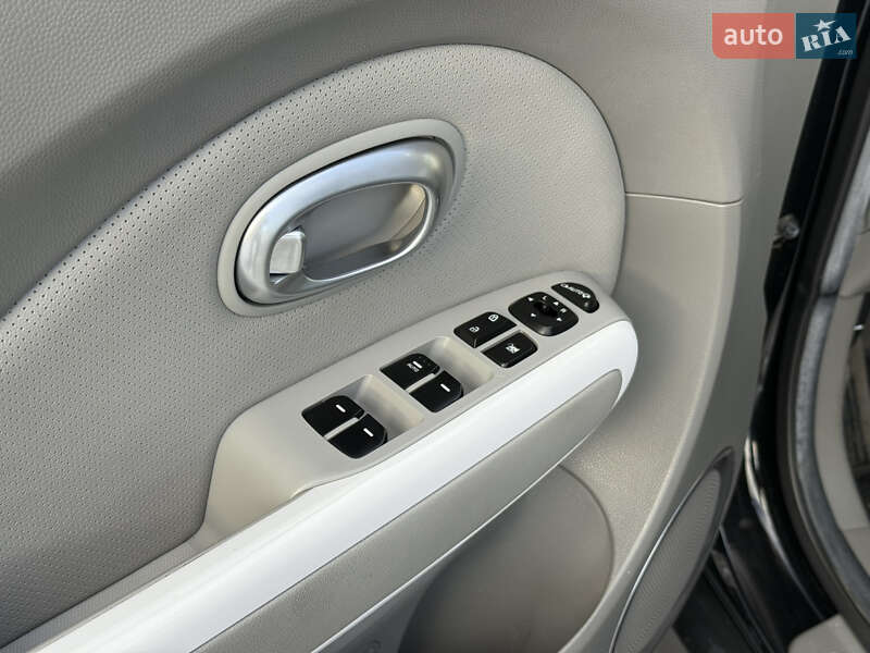 Позашляховик / Кросовер Kia Soul EV 2015 в Івано-Франківську