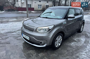 Позашляховик / Кросовер Kia Soul EV 2015 в Бурштині