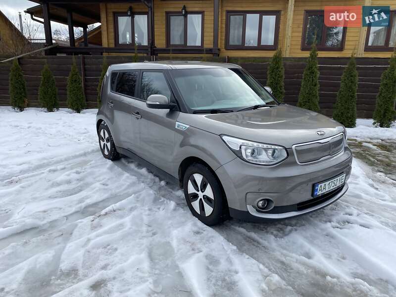 Kia Soul EV 2015