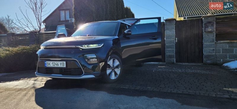 Внедорожник / Кроссовер Kia Soul EV 2019 в Ровно