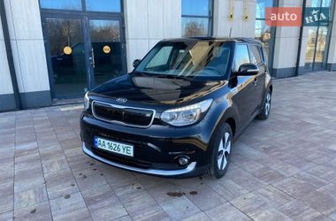 Внедорожник / Кроссовер Kia Soul EV 2015 в Киеве