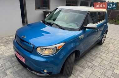 Позашляховик / Кросовер Kia Soul EV 2015 в Луцьку