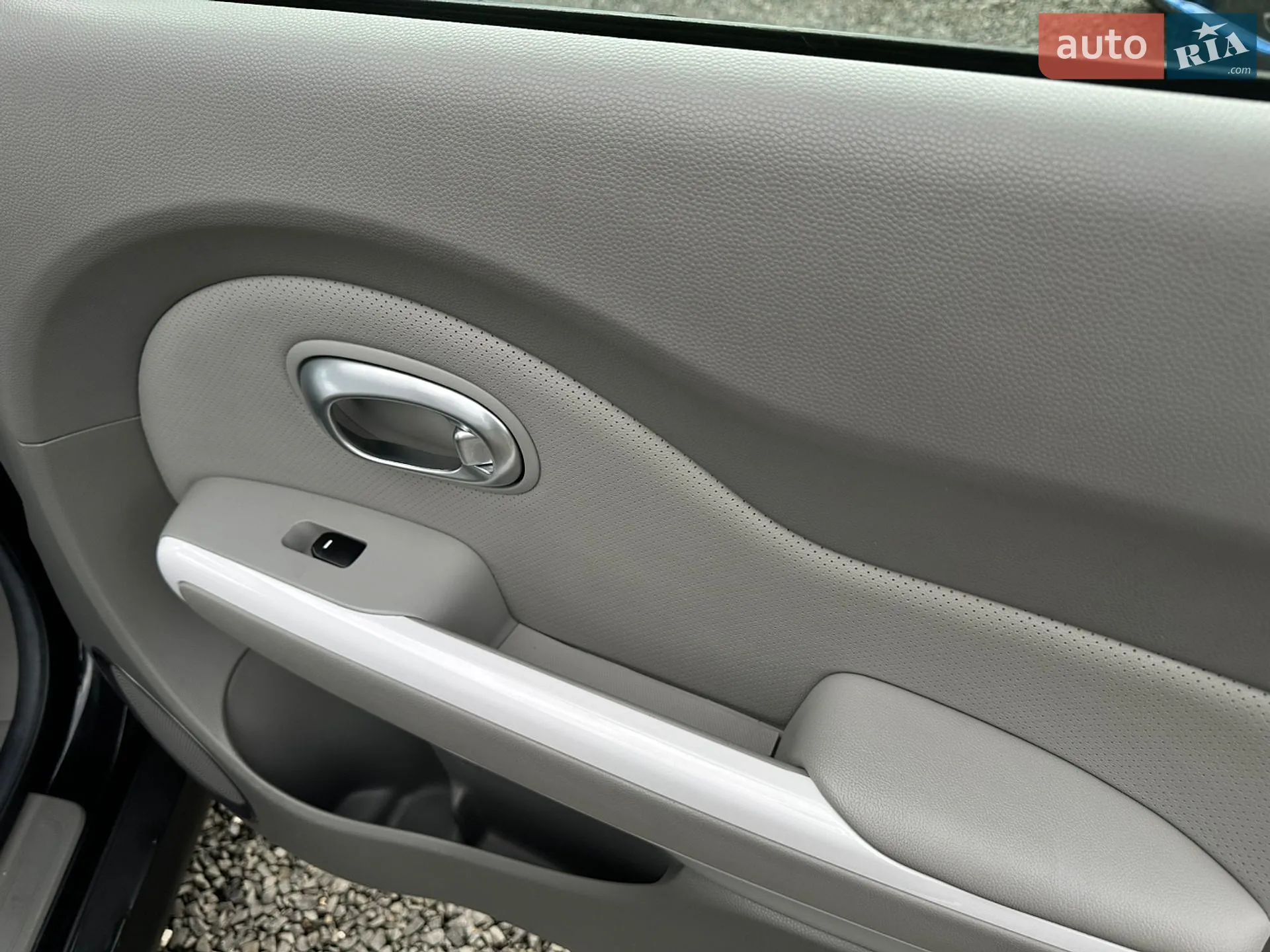 2015 Kia Soul EV - мініатюра 24