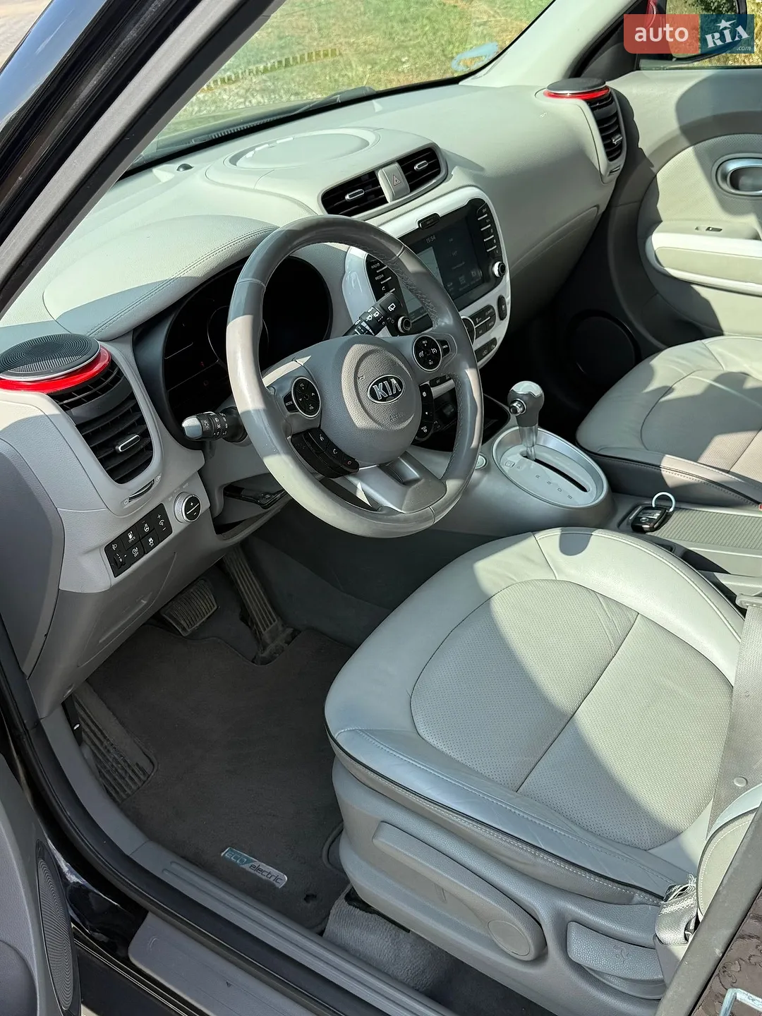 2017 Kia Soul EV - мініатюра 24