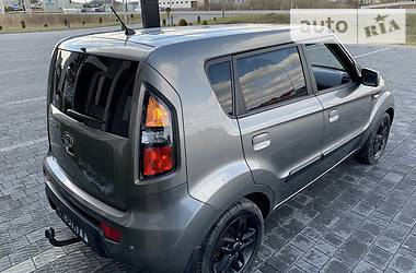 Хетчбек Kia Soul 2009 в 