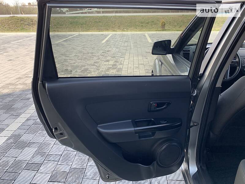 Хетчбек Kia Soul 2009 в Стрию