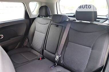 Хетчбек Kia Soul 2014 в 