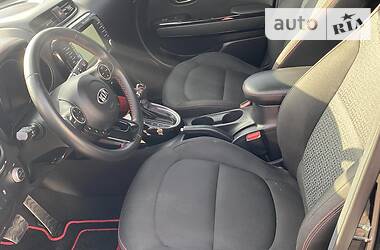 Хетчбек Kia Soul 2016 в 