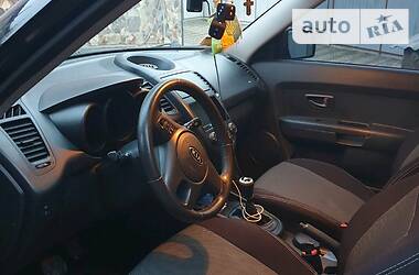 Хэтчбек Kia Soul 2009 в 