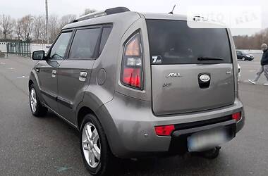 Хэтчбек Kia Soul 2010 в Костополе