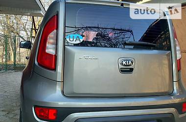 Позашляховик / Кросовер Kia Soul 2012 в Житомирі