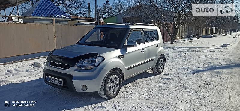 Внедорожник / Кроссовер Kia Soul 2011 в Знаменке