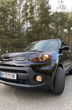 Хэтчбек Kia Soul 2016 в Киеве