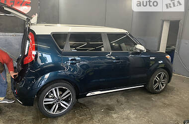 Внедорожник / Кроссовер Kia Soul 2017 в Одессе