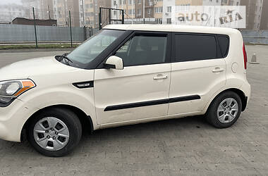 Хэтчбек Kia Soul 2013 в Одессе