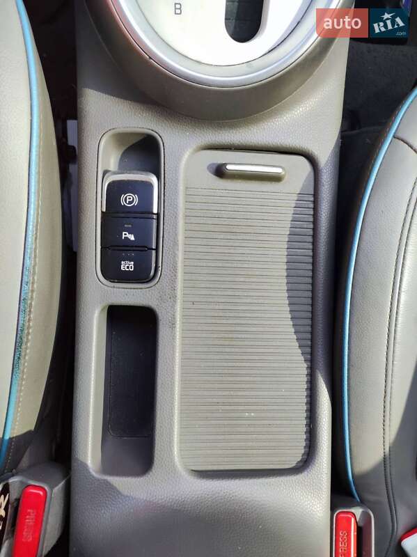 Позашляховик / Кросовер Kia Soul 2016 в Одесі