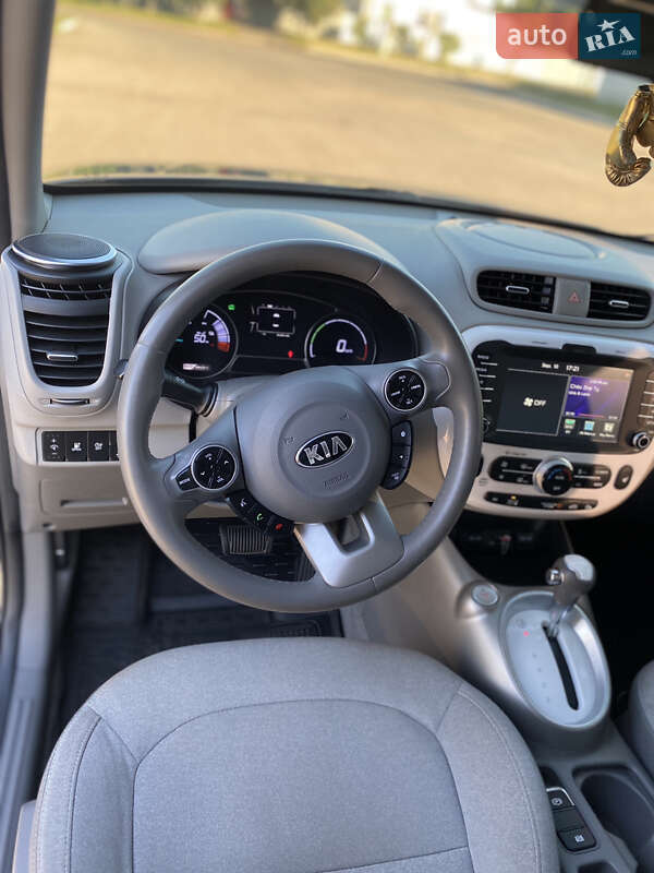 Внедорожник / Кроссовер Kia Soul 2016 в Прилуках фото 53 Внедорожник / Кроссовер Kia Soul 2016 в Прилуках