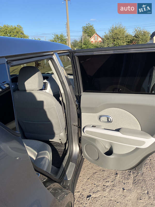 Внедорожник / Кроссовер Kia Soul 2016 в Прилуках фото 68 Внедорожник / Кроссовер Kia Soul 2016 в Прилуках