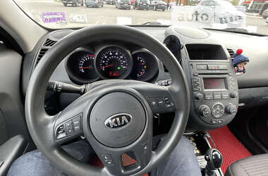 Позашляховик / Кросовер Kia Soul 2012 в Львові