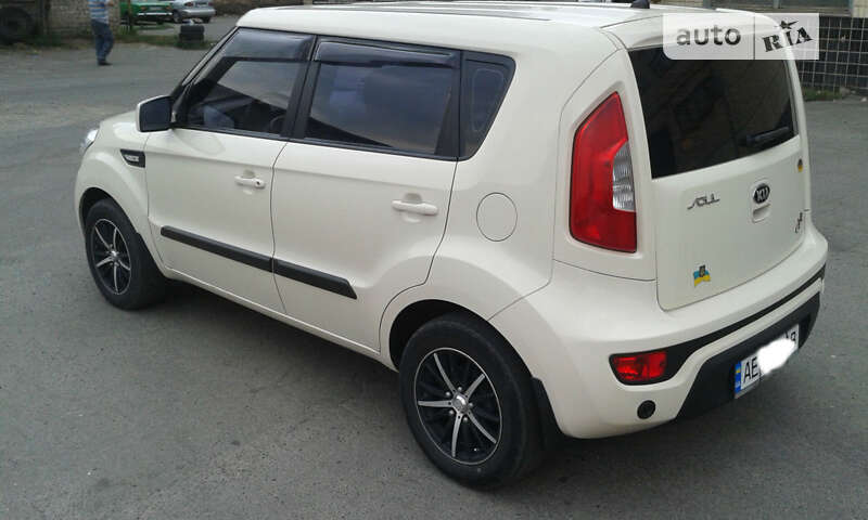 Внедорожник / Кроссовер Kia Soul 2012 в Кривом Роге