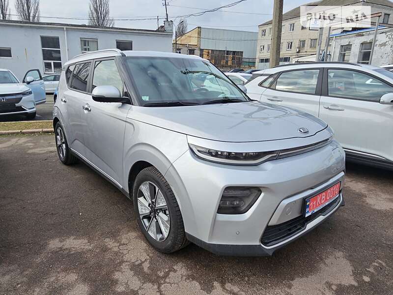 Внедорожник / Кроссовер Kia Soul 2020 в Киеве