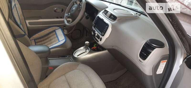 Позашляховик / Кросовер Kia Soul 2017 в Одесі