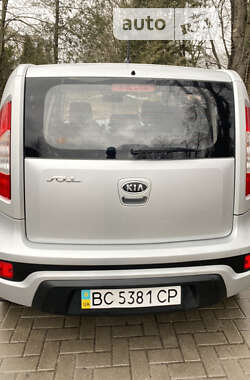 Позашляховик / Кросовер Kia Soul 2011 в Львові