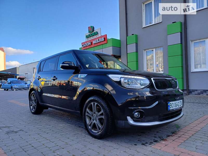 Позашляховик / Кросовер Kia Soul 2018 в Тернополі