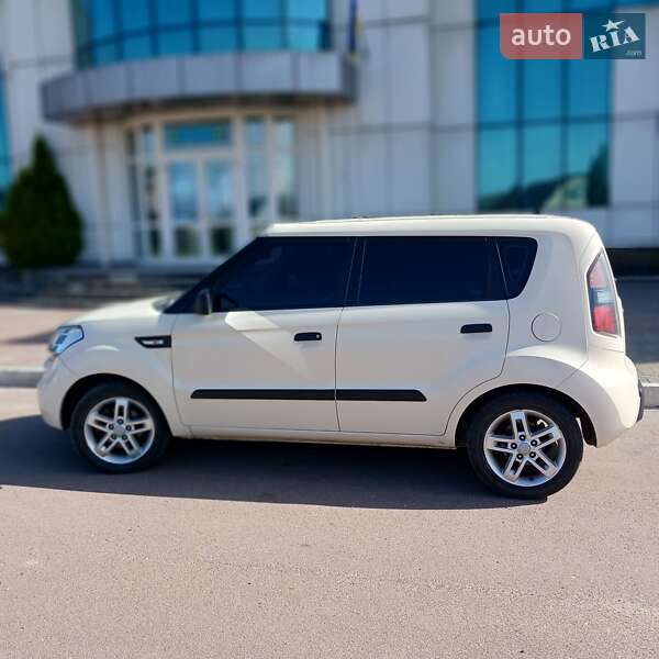 Внедорожник / Кроссовер Kia Soul 2009 в Чернигове