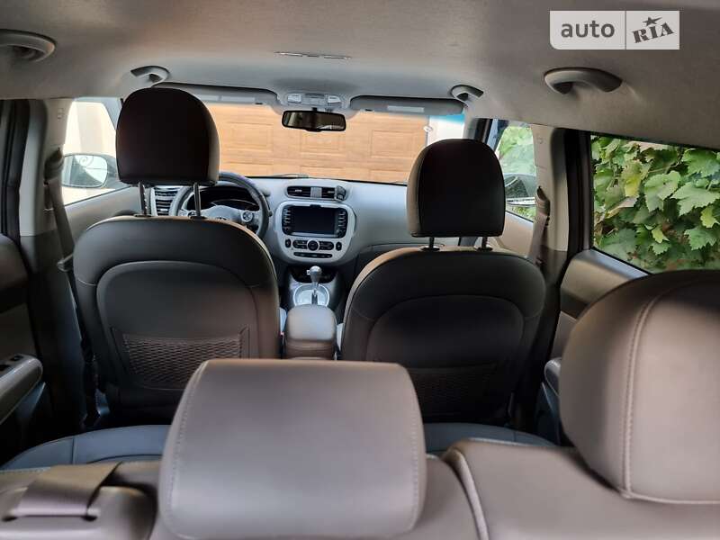 Позашляховик / Кросовер Kia Soul 2016 в Одесі