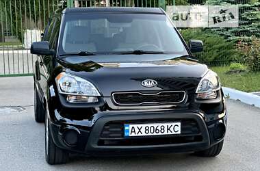 Позашляховик / Кросовер Kia Soul 2013 в Харкові