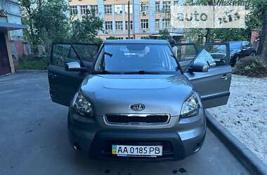 Позашляховик / Кросовер Kia Soul 2011 в Києві