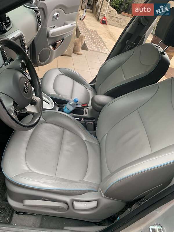 Внедорожник / Кроссовер Kia Soul 2016 в Одессе фото 5 Внедорожник / Кроссовер Kia Soul 2016 в Одессе