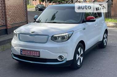 Позашляховик / Кросовер Kia Soul 2014 в Львові