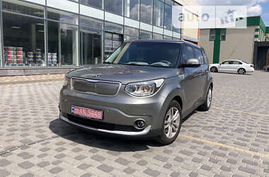 Позашляховик / Кросовер Kia Soul 2015 в Хмельницькому