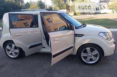 Позашляховик / Кросовер Kia Soul 2009 в Пирятині