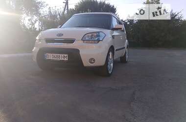 Позашляховик / Кросовер Kia Soul 2009 в Пирятині