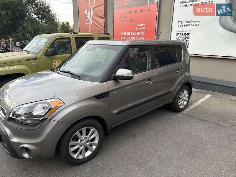 Позашляховик / Кросовер Kia Soul 2012 в Дніпрі
