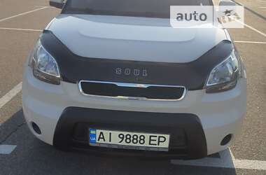 Позашляховик / Кросовер Kia Soul 2010 в Києві