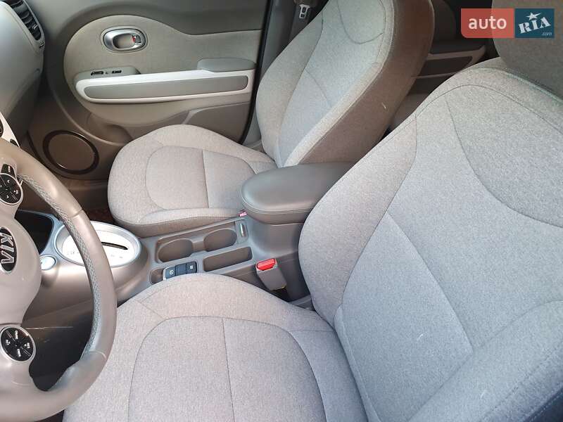 Внедорожник / Кроссовер Kia Soul 2016 в Одессе фото 4 Внедорожник / Кроссовер Kia Soul 2016 в Одессе