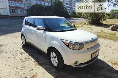 Позашляховик / Кросовер Kia Soul 2015 в Харкові