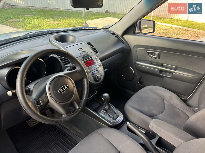 Позашляховик / Кросовер Kia Soul 2011 в Одесі