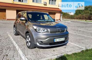 Позашляховик / Кросовер Kia Soul 2015 в Львові