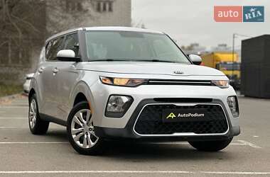 Позашляховик / Кросовер Kia Soul 2019 в 
