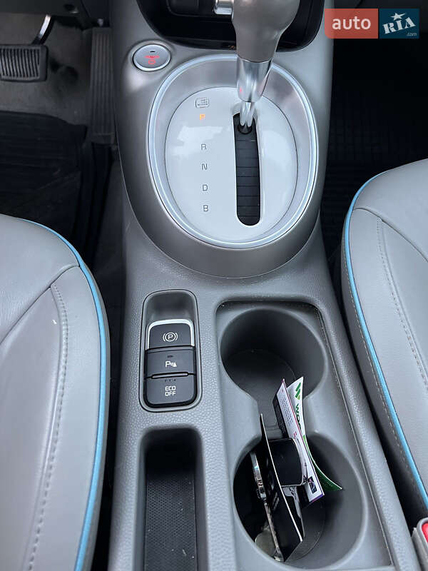 Позашляховик / Кросовер Kia Soul 2015 в Львові