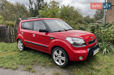 Позашляховик / Кросовер Kia Soul 2008 в Звягелі