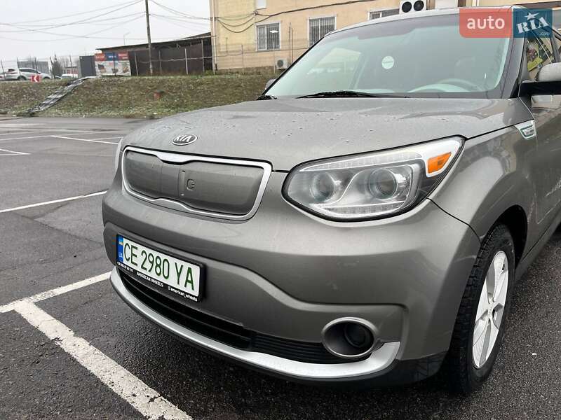 Позашляховик / Кросовер Kia Soul 2016 в Вінниці