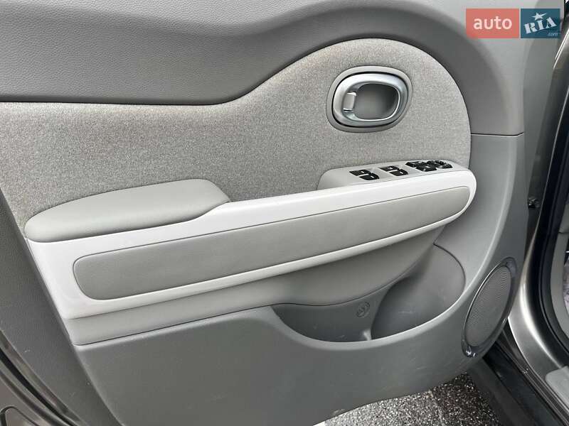 Позашляховик / Кросовер Kia Soul 2016 в Вінниці