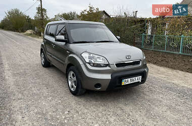 Позашляховик / Кросовер Kia Soul 2011 в Миколаєві